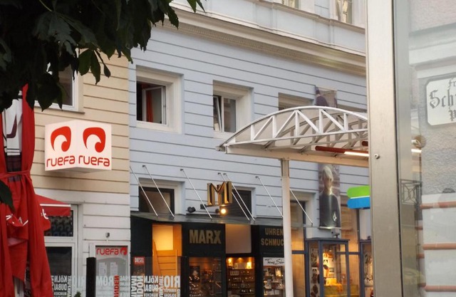 Oranges Apartment