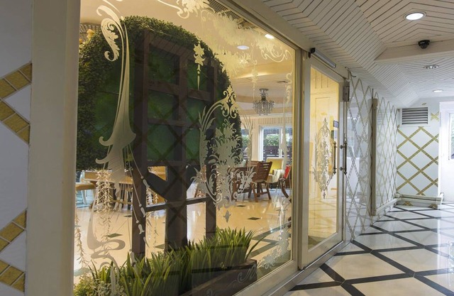 Orchid Resort