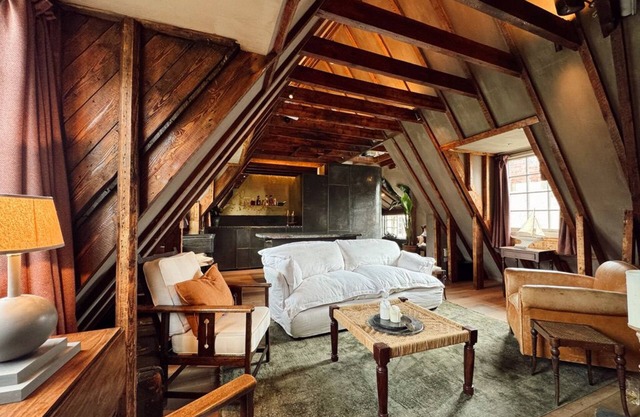 Ord’s Loft - Royal Mile Historic Luxury Apartment