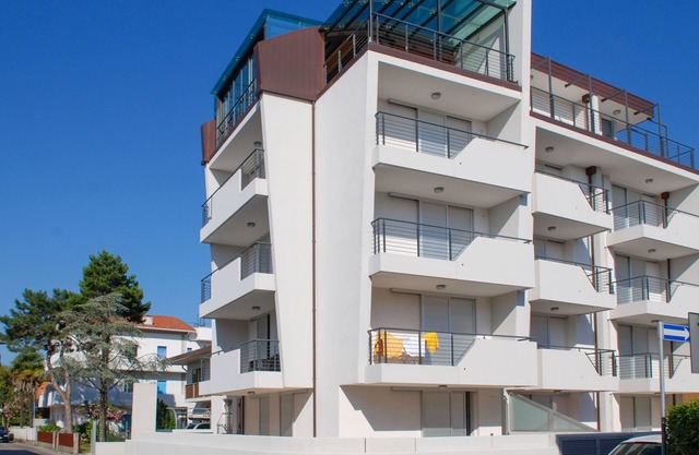 Ore Felici by Interhome