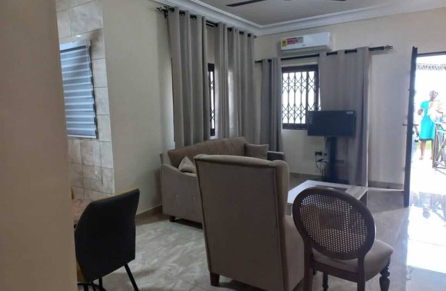 Orilan Properties, Fully furnished lovely 1 & 3 bedroom apartment