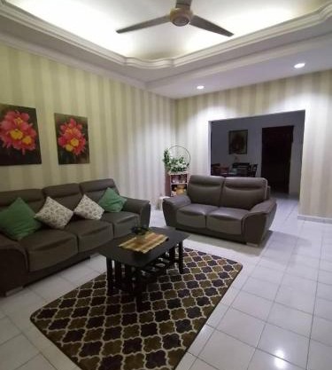 Orked Aeridina Homestay Puchong