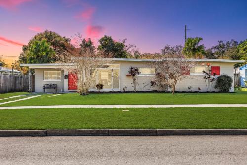 Orlando Airport Vacation Home Pet Friendly