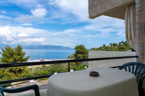 Oropos By the Sea