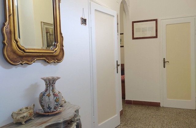 ORVIETO BRICK HOUSE 18