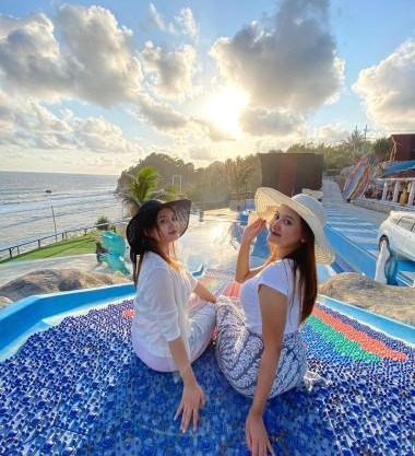 Osanna Beach Resort Pacitan
