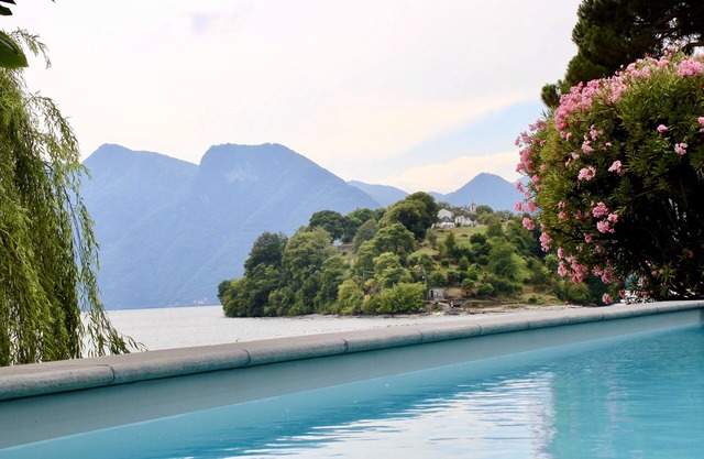 Ossuccio Villa Darsena private lakeside villa with pool by Italian Apartments.