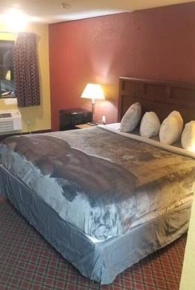 osu 2 Queen Beds Hotel Room 230 Wi-Fi