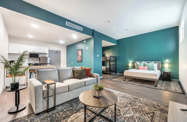 Otis & Etta-Inspired Stay | Spacious & Walkable