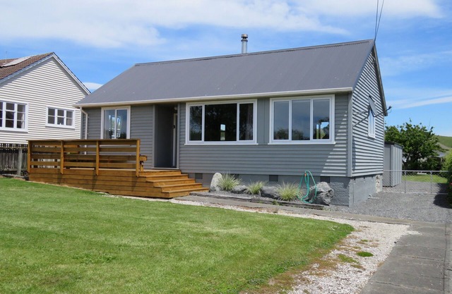 Our Bach - Central Kaikoura
