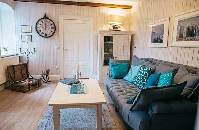 Our modern "Kleine Wassermühle" vacation apartment with sauna and wood-burning stove is perfect for those seeking relaxation and nature lovers