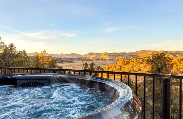 Overlook Casita | Private Hot tub | Zion NP