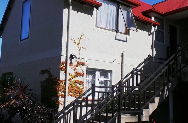 Owens Motel