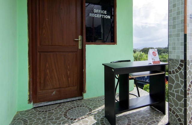 OYO 1701 Bagus Inn