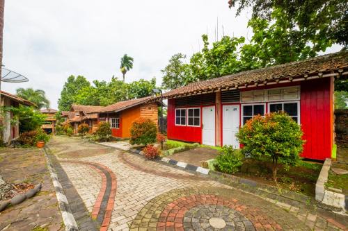 OYO 2278 Cikidang Hunting Resort