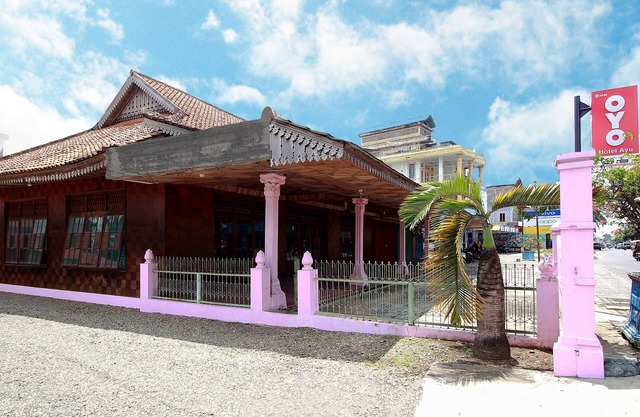OYO 2838 Hotel Ayu