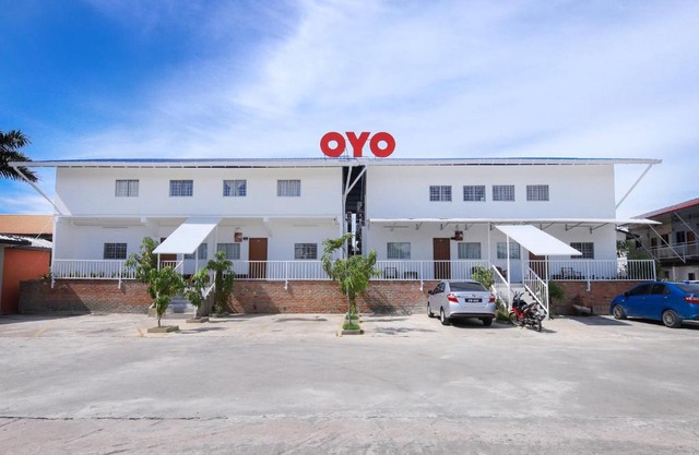 OYO 44011 Weng Bee Guest House