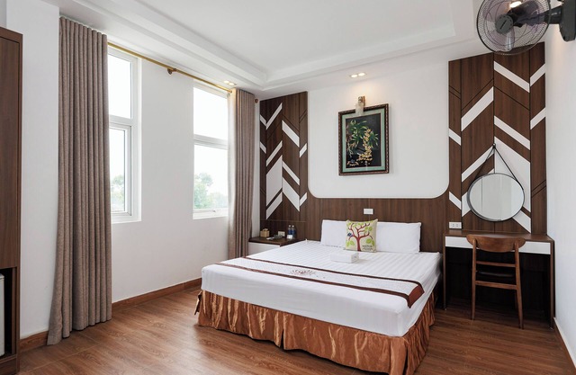 OYO 472 Lenka Hotel