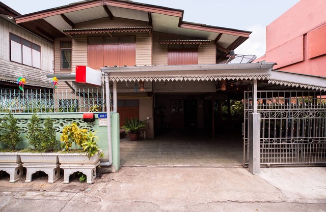 OYO 691 Donmuang Boutique House