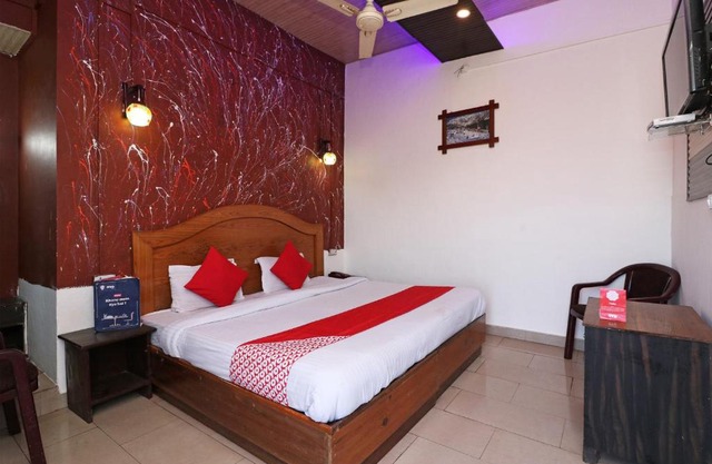 OYO 73851 Hotel Hyderabad Comfort Lakdikapul