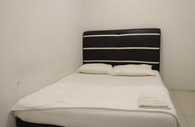 OYO 89792 Hamriz Hotel