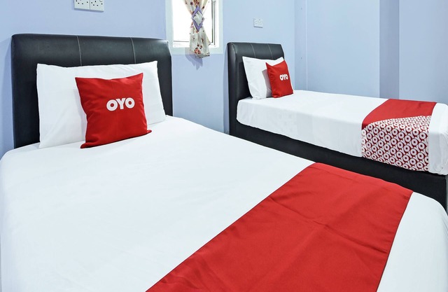 OYO 90660 Rayyans Roomstay