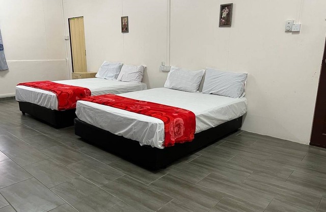 OYO 90786 Motel Merak