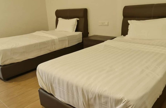 OYO 90866 Rakyat Inn