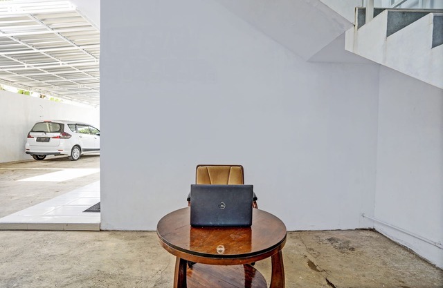 OYO 92817 Niza Guesthouse Syariah
