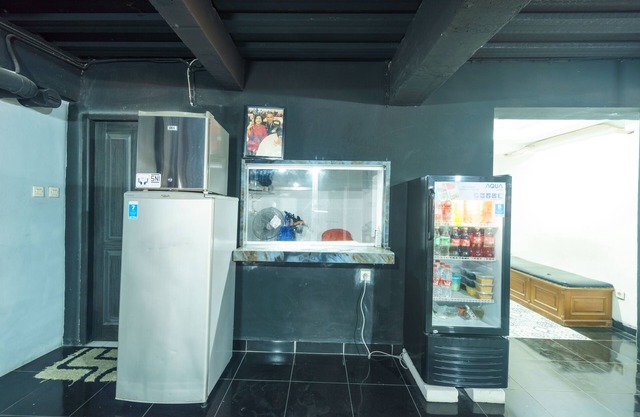 OYO 93133 Hotel Moraja Near Stikes Abdi Nusantara