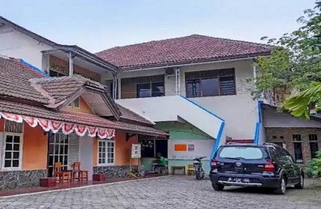 OYO 94038 Hotel Jahip Syariah