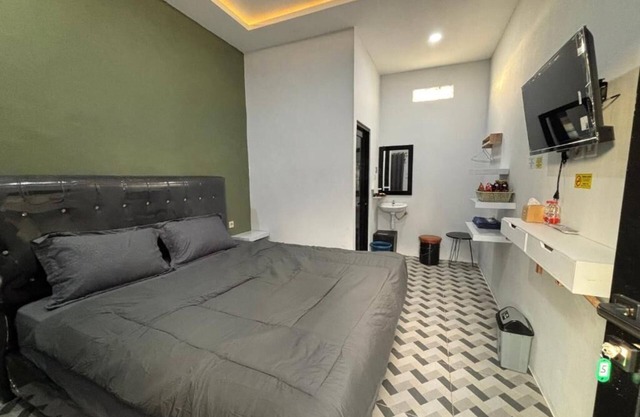 OYO 94668 Wisma 11 Oktober