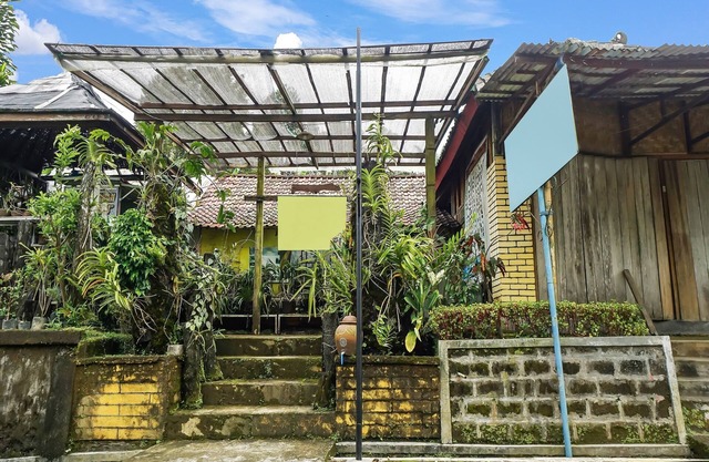 OYO Homes 90984 Kampung Wisata Ekologi Puspa JagadNearGunung Kelud