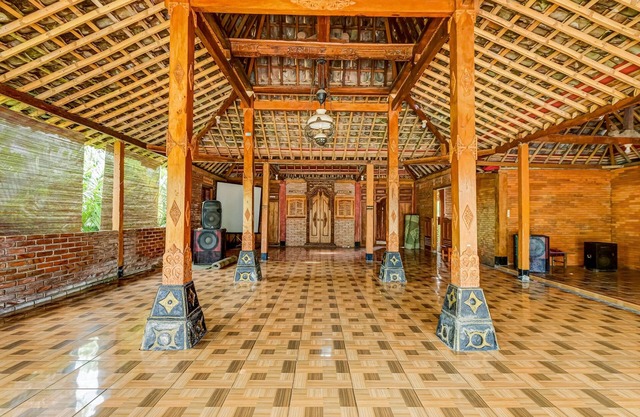 OYO Homes 90996 Desa Wisata Pulesari Syariah