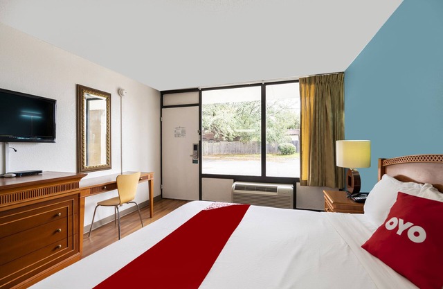 OYO Hotel Bossier City LA - Red River