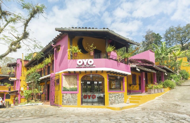 OYO Hotel Coyopolan