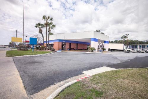 OYO Hotel Lake Park-Valdosta I-75