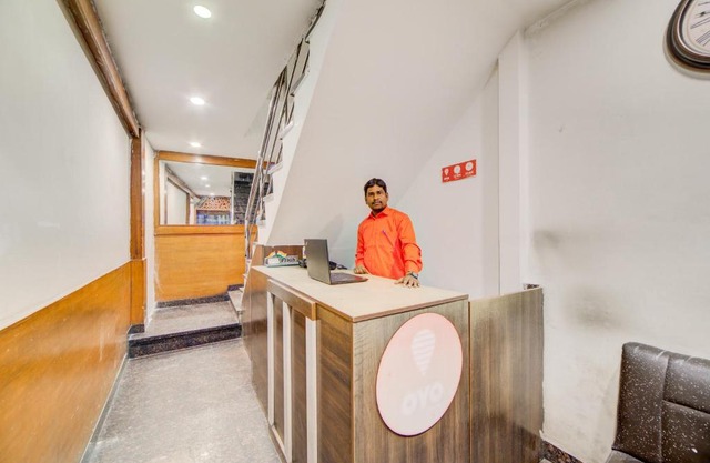 OYO Hotel Meredian Orchid Near Birla Mandir