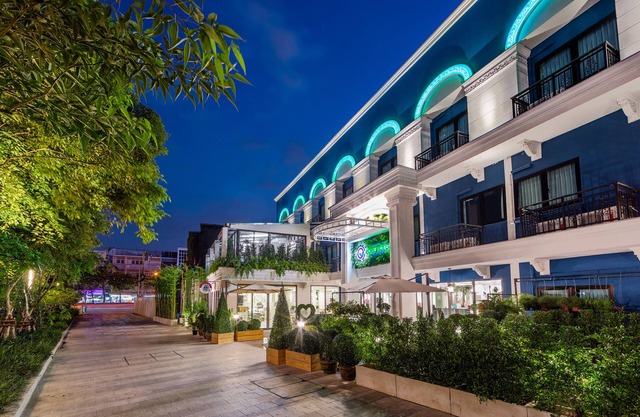 Ozone Hotel Bangkok