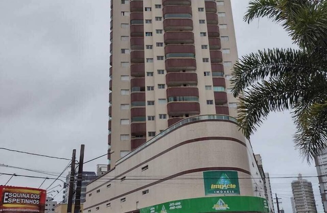 P. Large, Ap. 200m from the beach, 1 bedroom, WI-FI, garage, 6 people