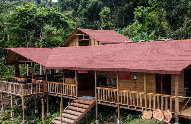 Pacific Lodge