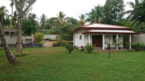 Paddy view villa near Bentota