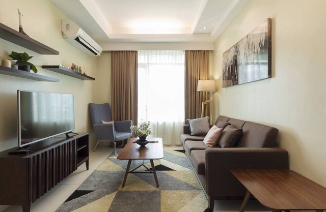 Padgett Place - Big, New, Sunny Home located at Cebu City CBD