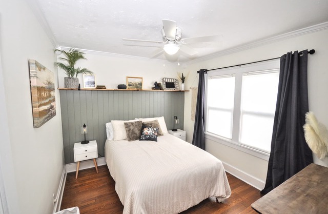 Paducah’s Cutest Cottage renovated with yoga studio