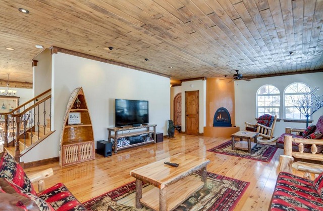 Pagosa Springs Vacation Rental 6 Mi to Downtown!