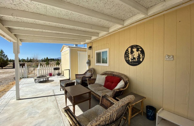 Pahrump Sun Cabin #1 Near Death Valley