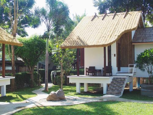Pai Country Hut