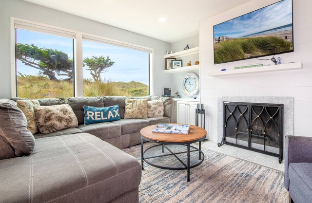 Pajaro Dunes Resort: Affordable Condo Right On The Beach! No stairs to climb!