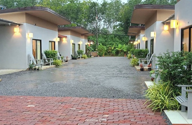 Pakrongcheeb Resort
