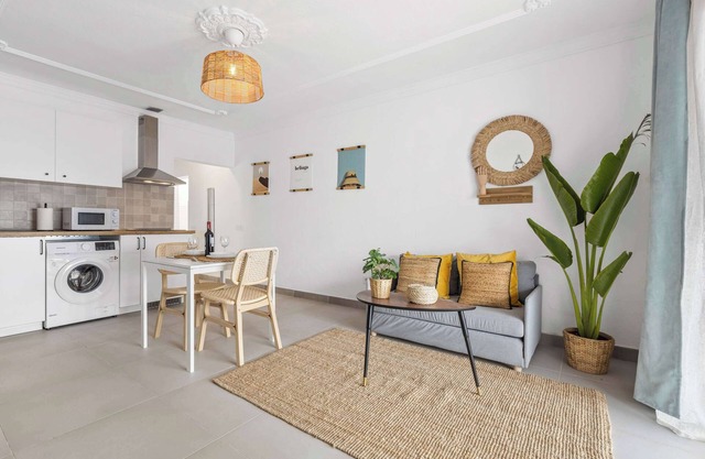 Palm Sunset · XL Terrace & Boho Comfort · by Bayside Rentals